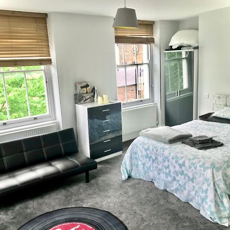Camden Guest House Double Bedroom With Super Large King Bed London Luaran gambar